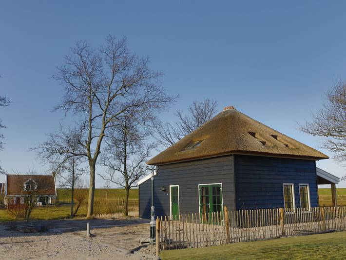 Vakantiehuis voor 6 personen, met terras en tuin, met huisdier in Hippolytushoef