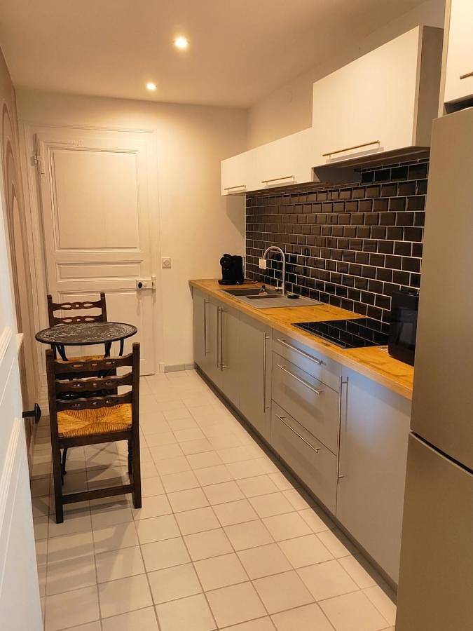 Maison de campagne pour 2 personnes, avec Terrasse et Jardin ainsi que Piscine et Vue dans Haute-Saône - 3