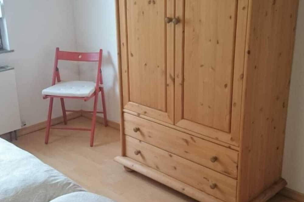 Tolles, Ferienhaus sehr gut ausgestattet. Ca. 8 Minuten Fußweg bis zum See. in Heimbach, Naturpark Hohes Venn-Eifel