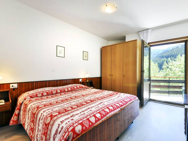 Gîte pour 7 personnes, avec Balcon ainsi que Terrasse et Jardin à Moena - 4