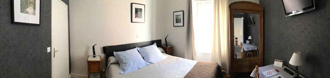 Double Room in Vals-les-Bains, Parc naturel régional des Monts d'Ardèche