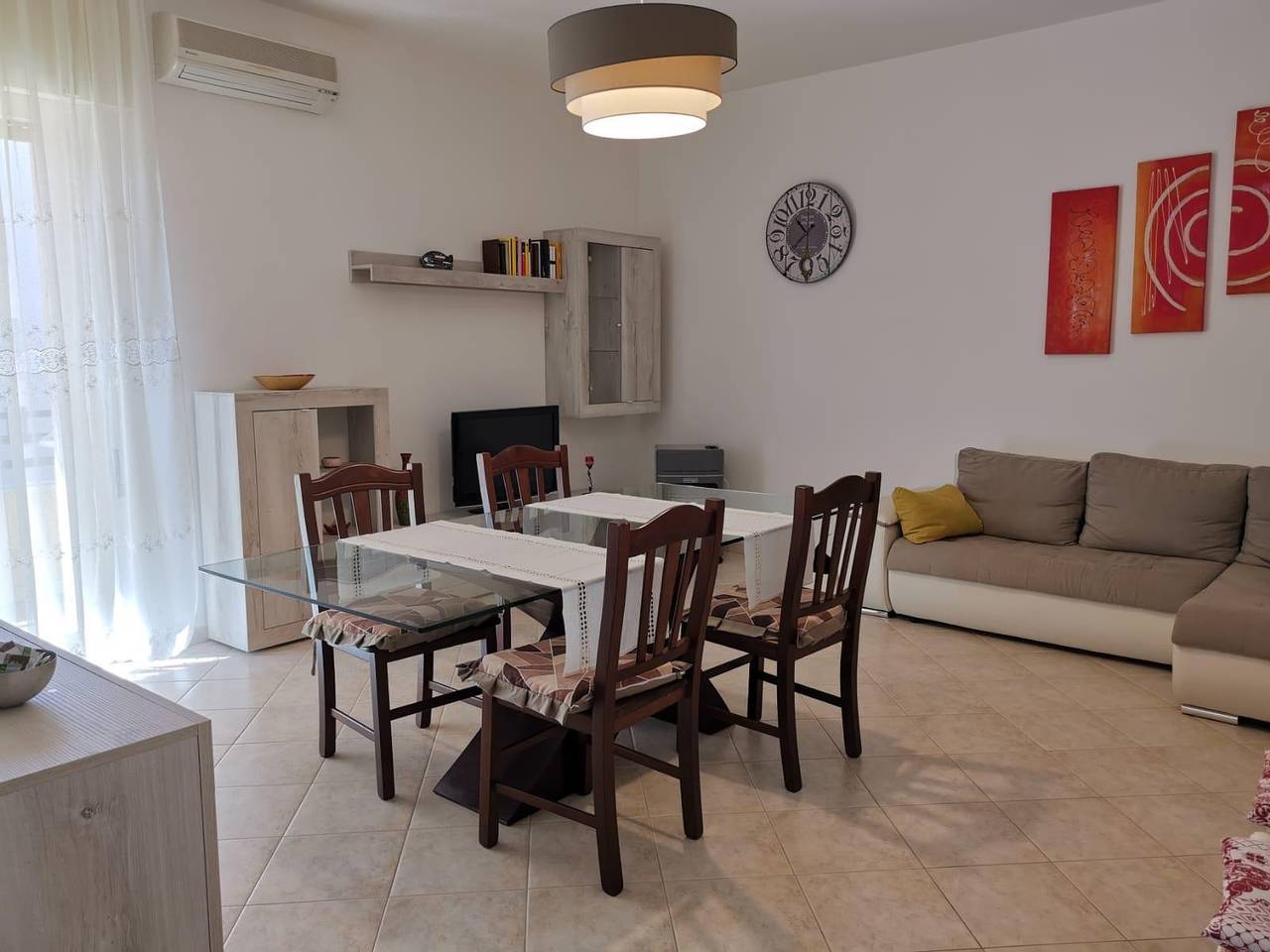 Ganze Wohnung, Ferienwohnung für 4 Personen mit Balkon in Gallipoli, Golf von Tarent