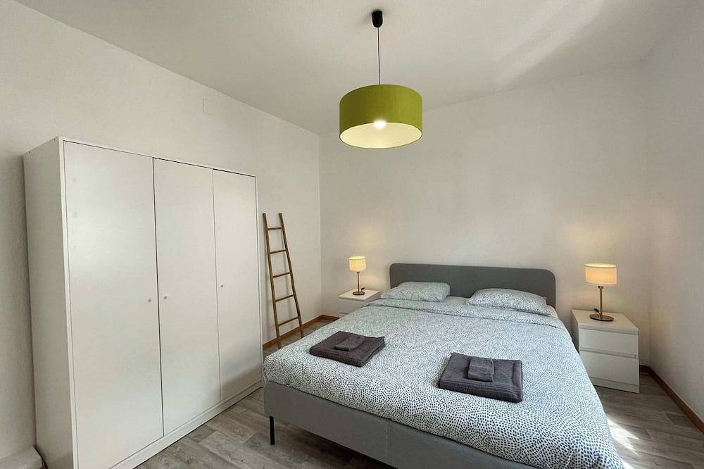 Entire apartment, 1st Central 2 Br w/ Living room + 5mn from Basel in Saint-Louis, Mulhouse region