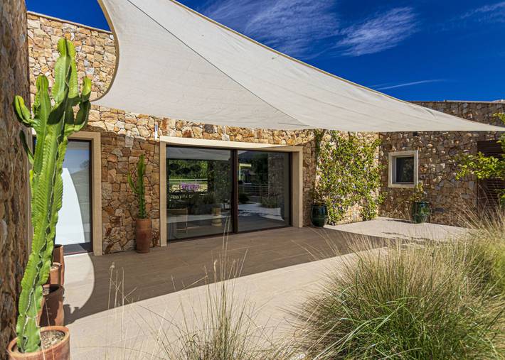 Ferienhaus für 6 Personen, mit Terrasse und Garten in La Pila