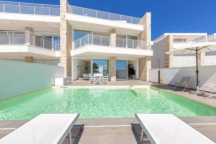 Villa pour 8 personnes, avec piscine ainsi que balcon et vue dans Santa Maria di Leuca
