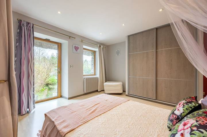 Gîte pour 9 personnes, avec jardin et terrasse à Brouains - 2