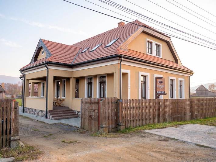 Maison d’hôte pour 8 personnes, avec jardin et vue en Roumanie - 3