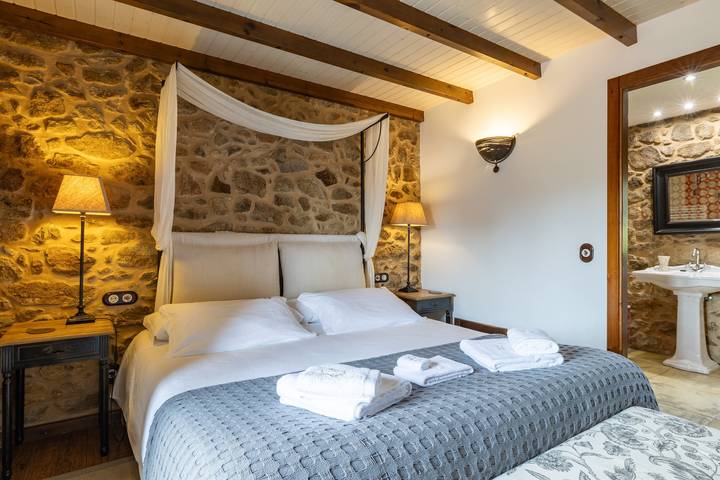 Location de vacances pour 3 personnes, avec jacuzzi et jardin dans Galice - 3