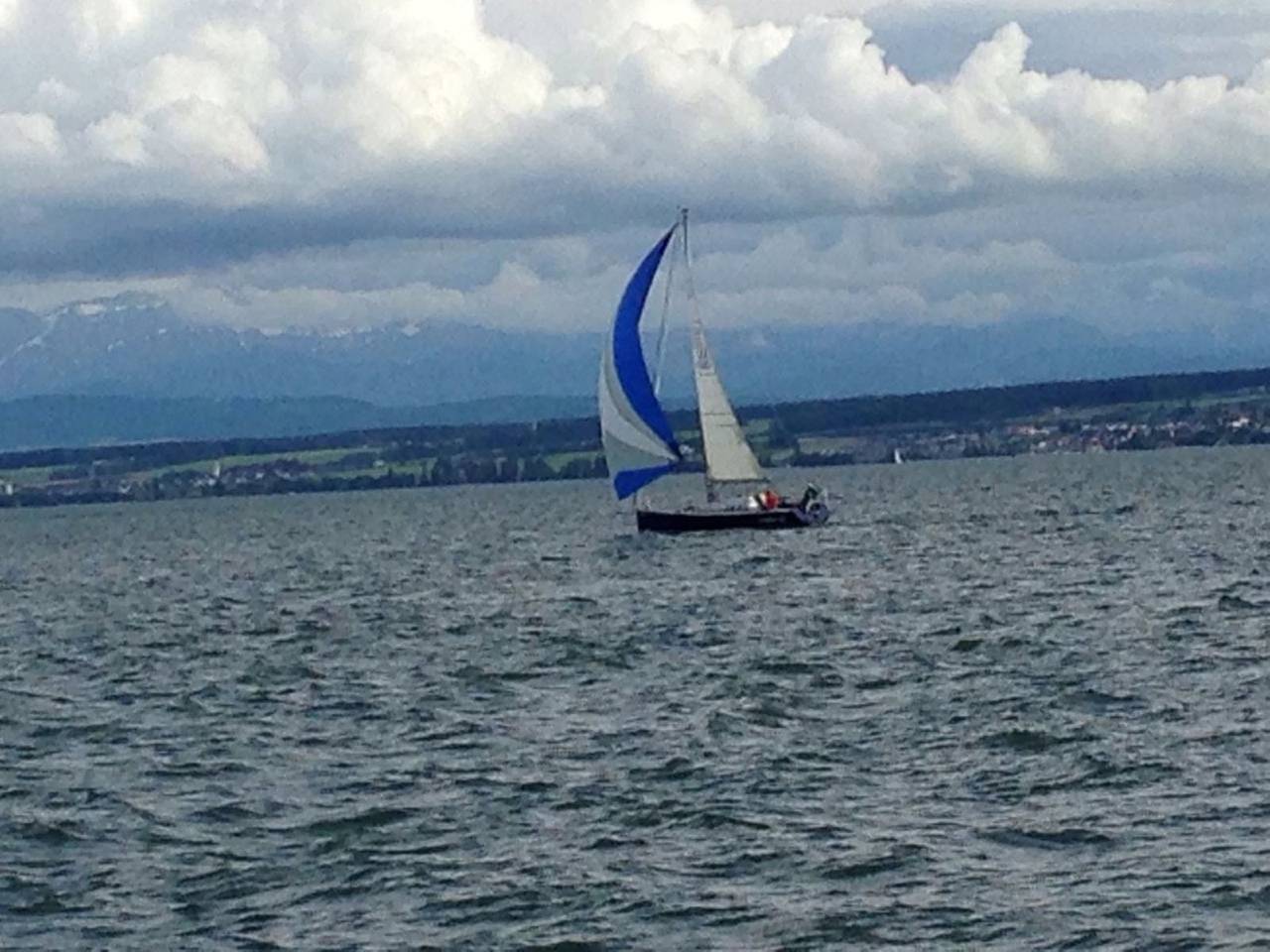 Ganze Ferienwohnung, Ferienwohnung Seglerblick - Ferienwohnung Seglerblick, 120 qm, 6 Zimmer, max. 8 Personen in Meersburg, Region Bodensee-Oberschwaben