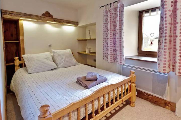 Gîte pour 4 personnes, avec balcon à Montagny - 2