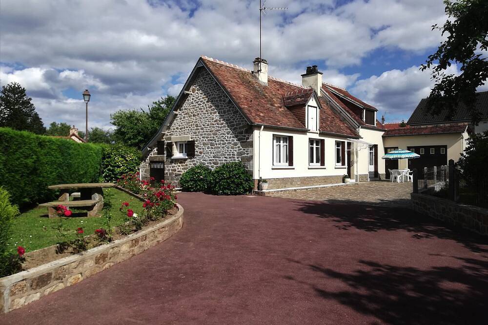 Cœur de la  Normandie, Maison 2 chambres , jardin,  près de Bagnoles de l'Orne in Magny-le-Désert, Parc naturel régional Normandie-Maine