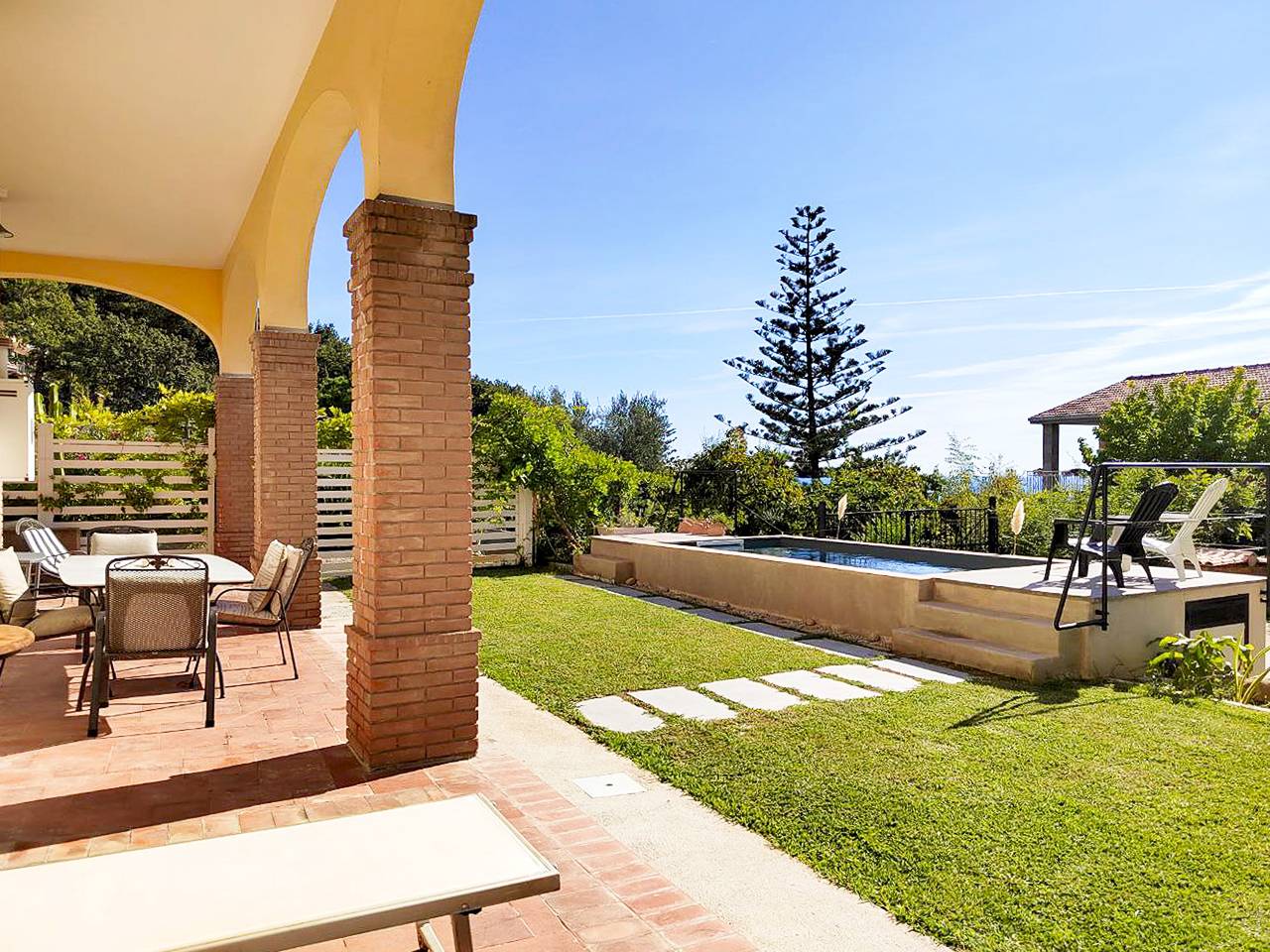Appartamento intero, Appartamento vacanze per 4 persone con terrazza in Marina di Ascea, Ascea
