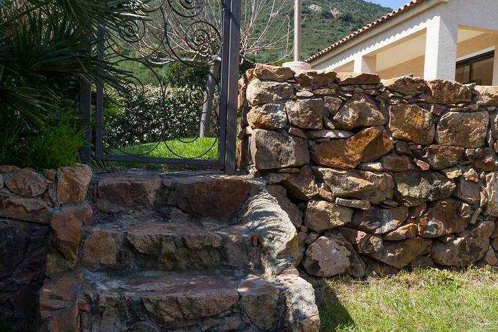 Villa 2 in Sagone 4 bedrooms 140 m2, all comfort 5 minutes from the sea in Sagone, Vico