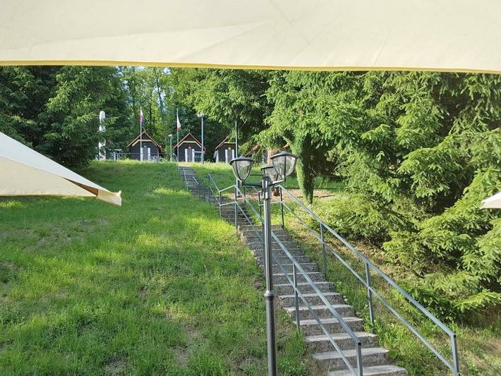 Camping für 2 Personen, mit Balkon und Terrasse sowie Garten und Ausblick in der Böhmische Schweiz