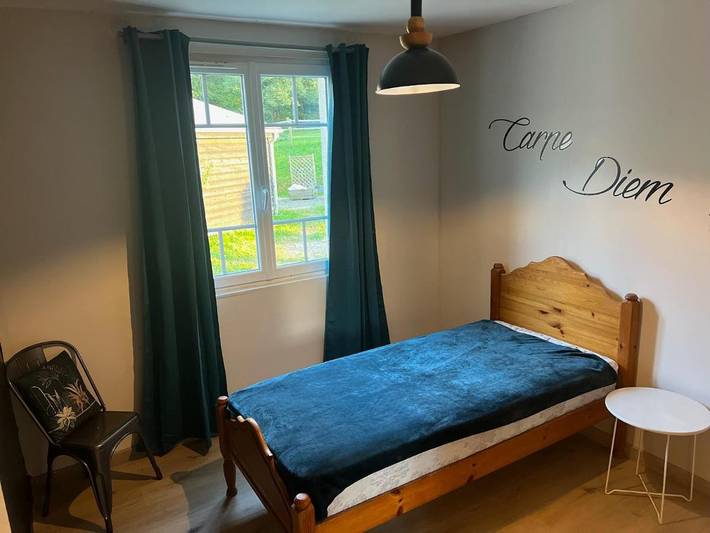 Location de vacances pour 4 personnes, avec jardin ainsi que vue et terrasse à Le Mesnil-Amand - 4