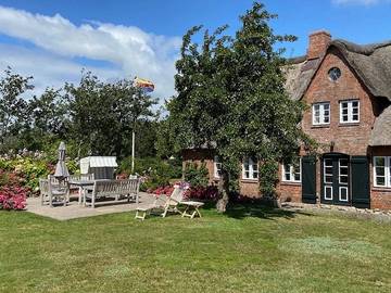 Ferienhaus für 5 Personen, mit Garten und Terrasse sowie Sauna in Nieblum