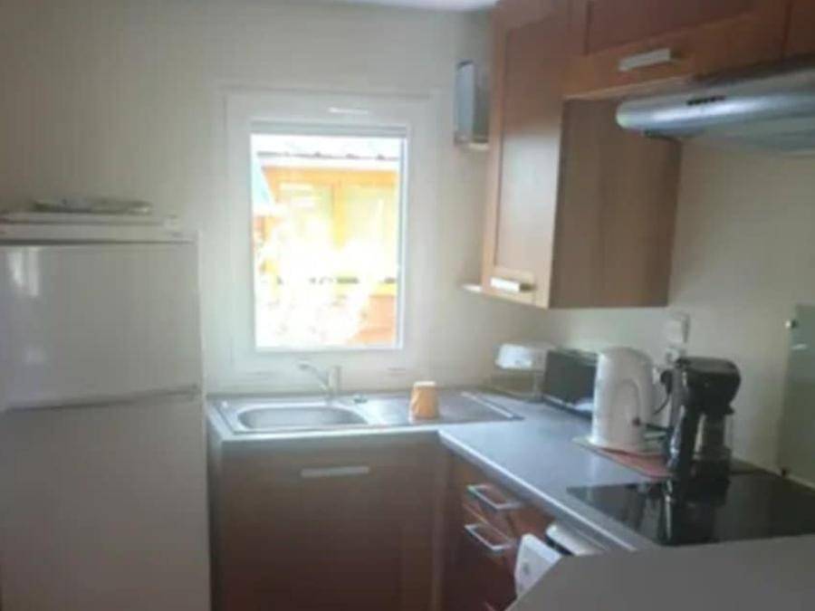 Camping La Garenne - Mobilheim 4 personen - 05 Résidence le framboisier 32M2, überdachte Terrasse, Fernseher + Geschirrspüler 1/4 Pers. in Peyrignac, Périgord Noir