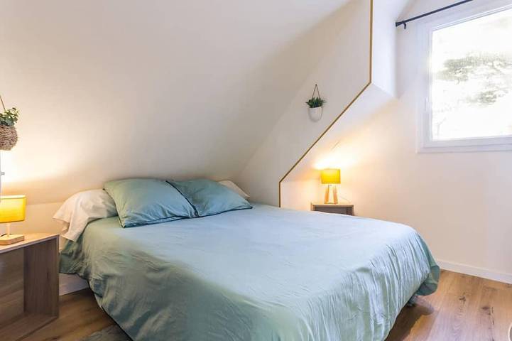 Gîte pour 8 personnes, avec jardin à Saint-Germain-sur-Ay - 2
