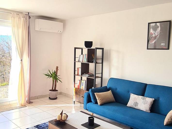 Gîte pour 4 personnes, avec Terrasse ainsi que Jardin et Vue à Clonas-sur-Varèze - 3