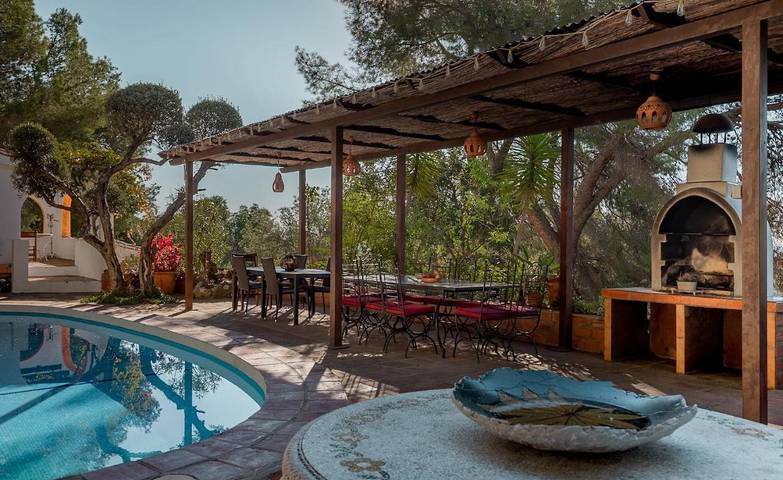 Chalet para 18 personas, con piscina además de jardín y vistas, Se admiten mascotas - 1