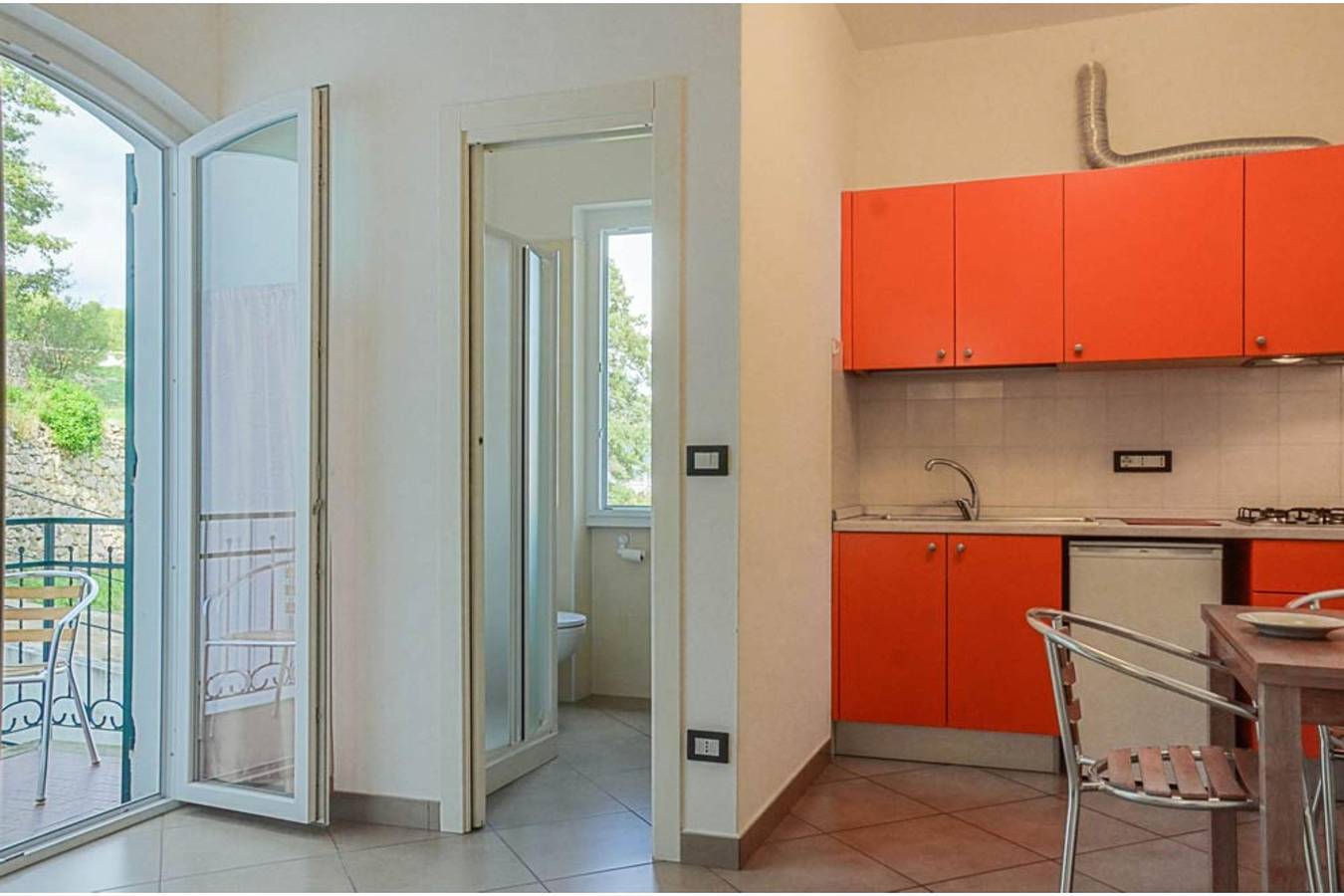 Ganze Wohnung, Seaview Pool Retreat - B2 in Andora, Riviera di Ponente