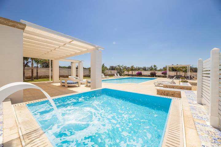 Ferienhaus für 8 Personen, mit Balkon/Terrasse und Terrasse sowie Ausblick in Capilungo
