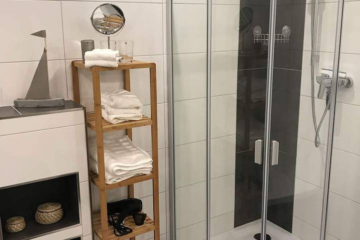 Ganze Wohnung, Erleben Sie Urlaub in der Pfalz: In unserer 3 Zkb Fewo in Ellerstadt, Pfälzer Rheinebene