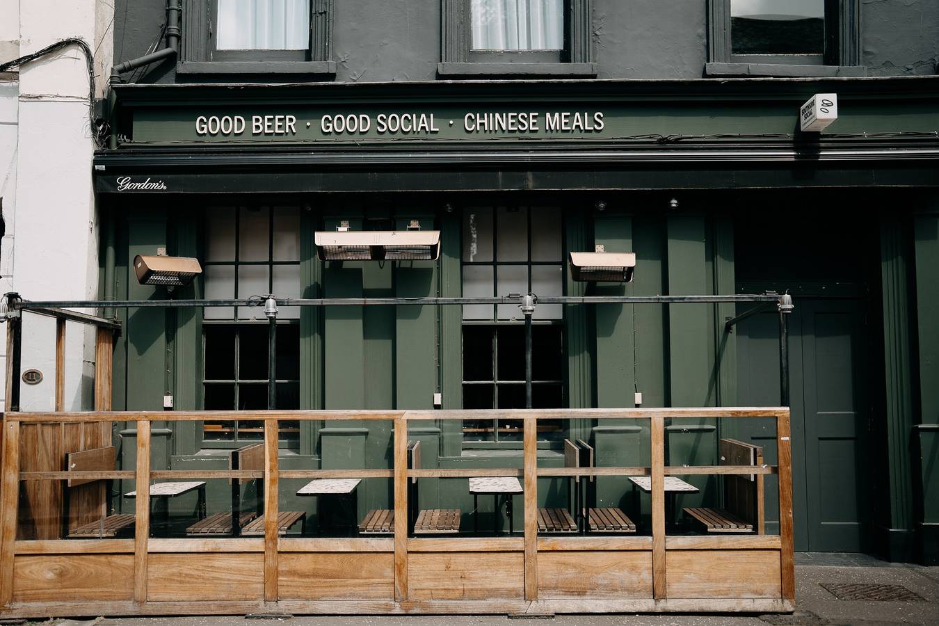 Ganze Ferienwohnung, Converted Bar & Chinese Takeaway in Belfast, Grafschaft Antrim