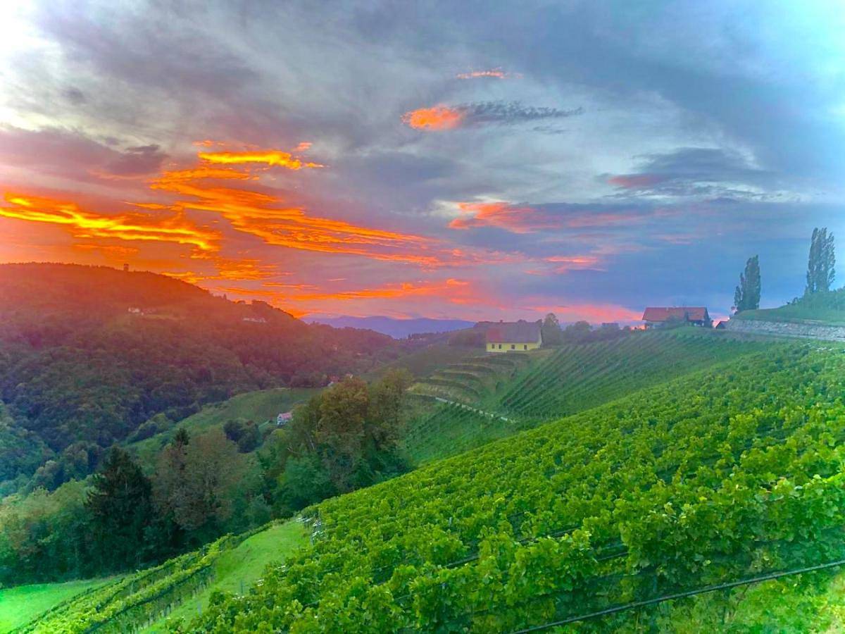 Holiday Home in Kitzeck im Sausal, Steirerland