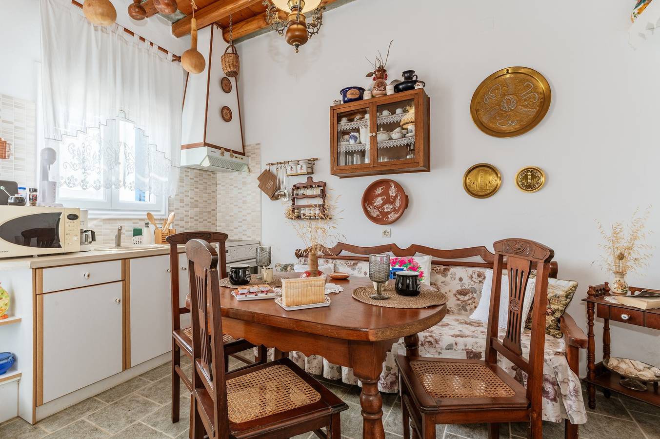 Casa de vacaciones 'Penny's House' con vistas a la montaña, Wi-Fi y aire acondicionado in Cícladas