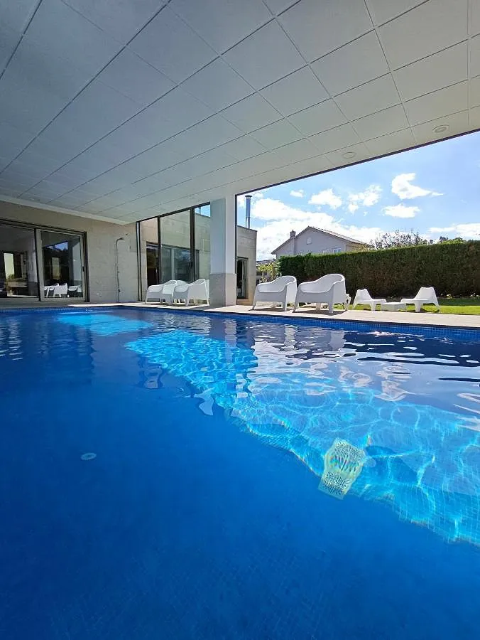 Casa de vacaciones para 8 personas, con piscina además de jacuzzi y jardín, Familias con niños - 1