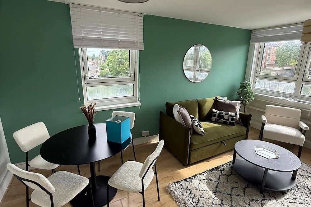 Appartement entier, Stylish 1-Bed Apartment near Guildford Station in Shalford, Guildford