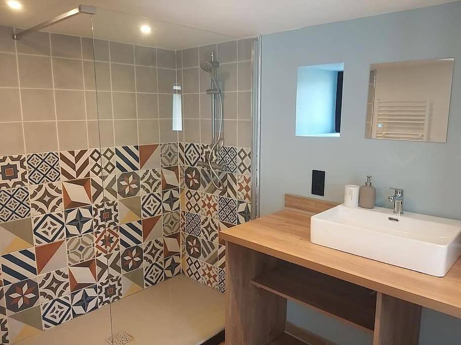 Gîte confortable à la campagne in Bort-les-Orgues, Région d'Ussel