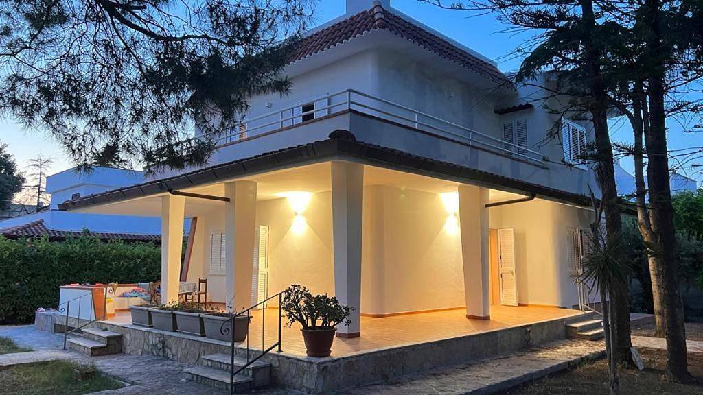 Villa with Garden View in Lido Gandoli, Leporano