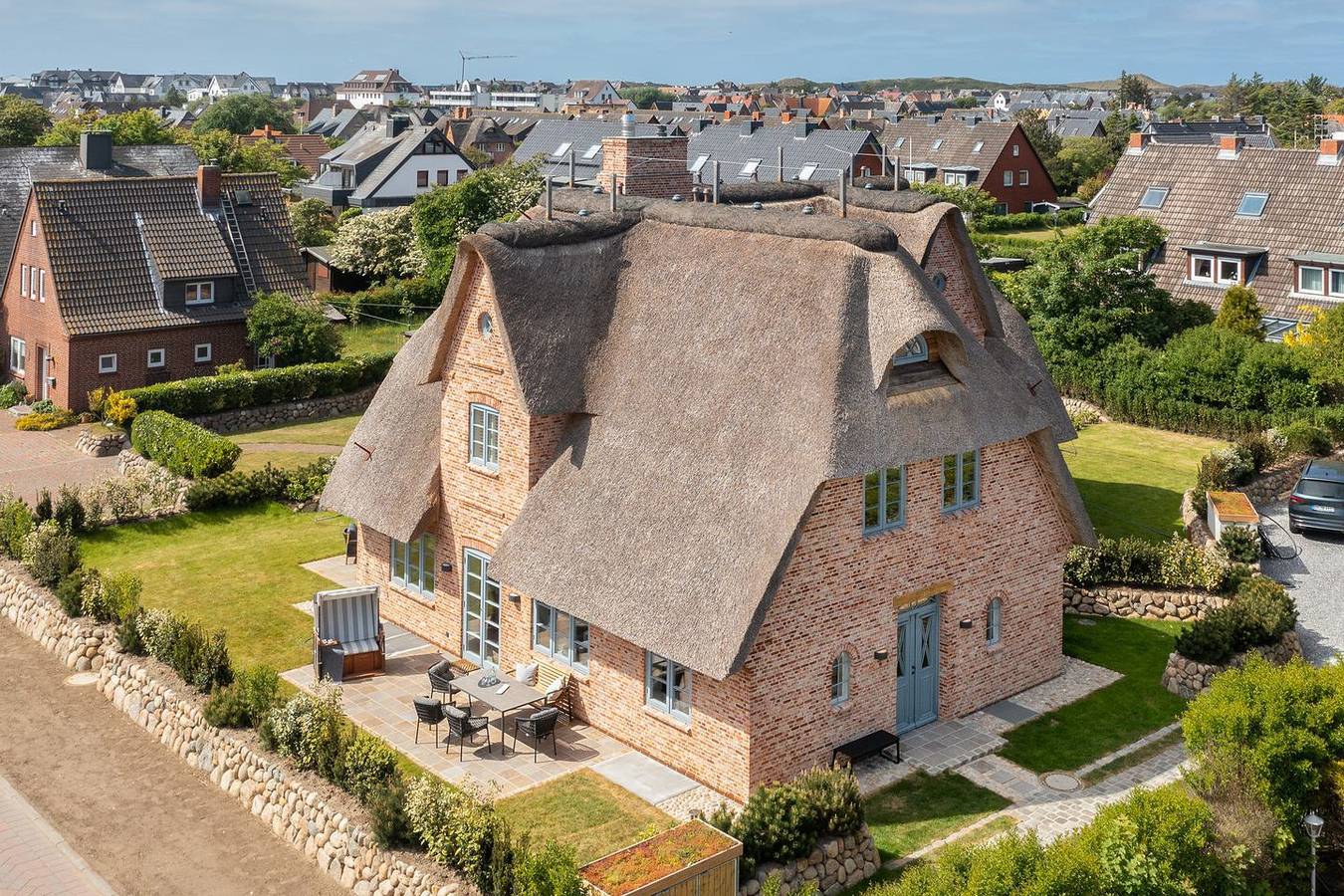 Hausteil mit 4 Räumen im Eg, Ug, Og ca. 205 m² Nutzfläche in Wenningstedt, Sylt