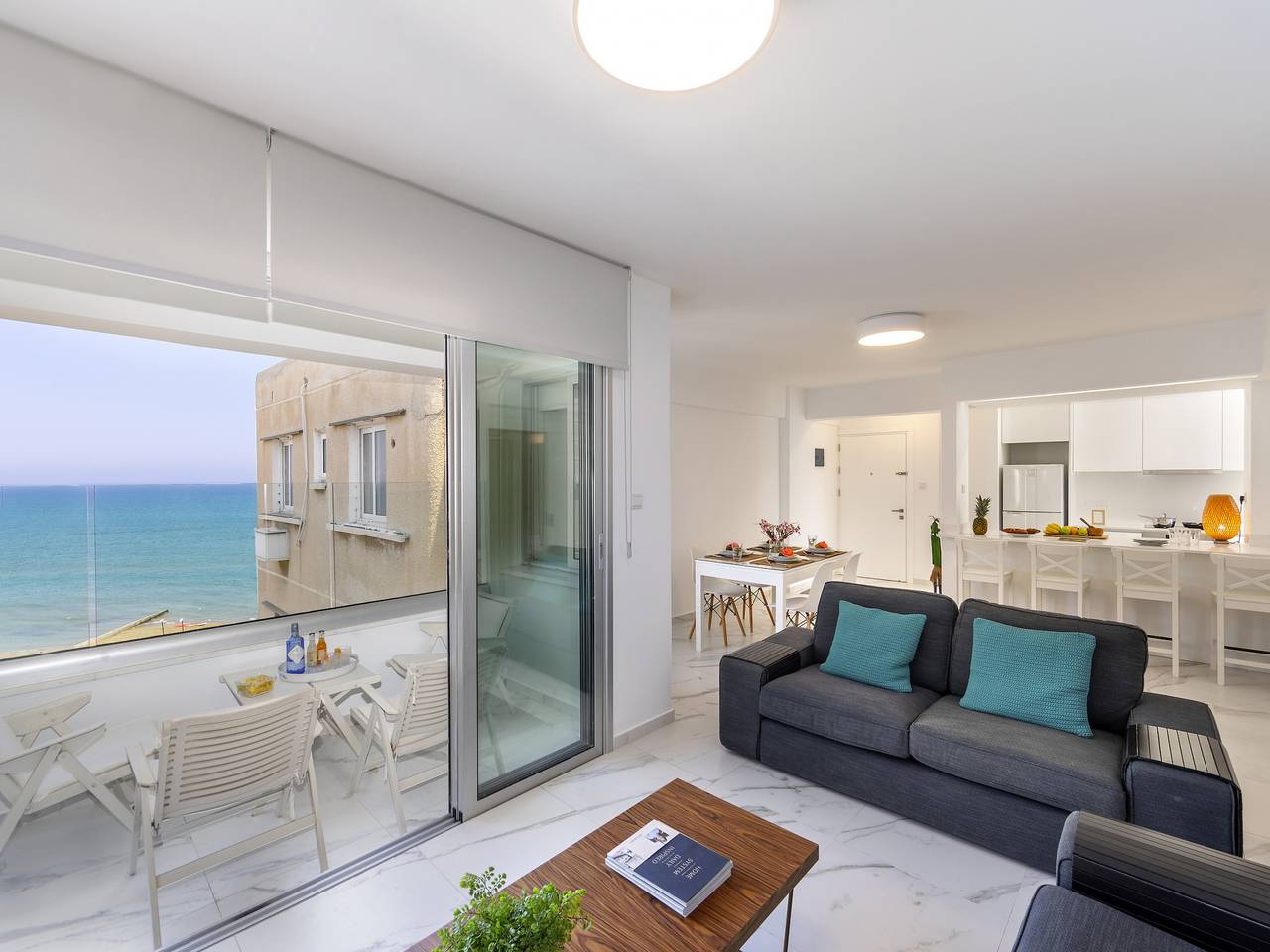 Entire apartment, Mackenzie Leo Seafront Suite in Mackenzie Beach, Larnaca District
