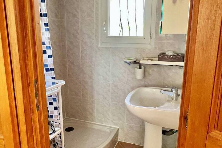 Location de vacances pour 3 personnes, avec jardin, animaux acceptés à Cuers - 3