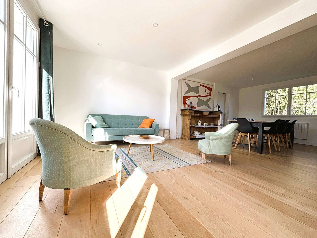 Spacious 4Br House in Bénodet with Game Room, Wi-Fi, Enclosed Garden & Terrace in Bénodet, Quimper region