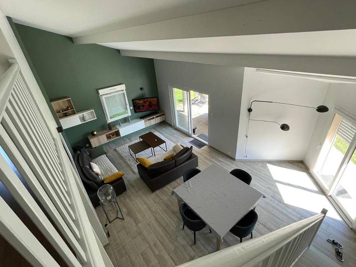 Location de vacances pour 5 personnes, avec jardin ainsi que piscine et vue dans Pizancon - 2