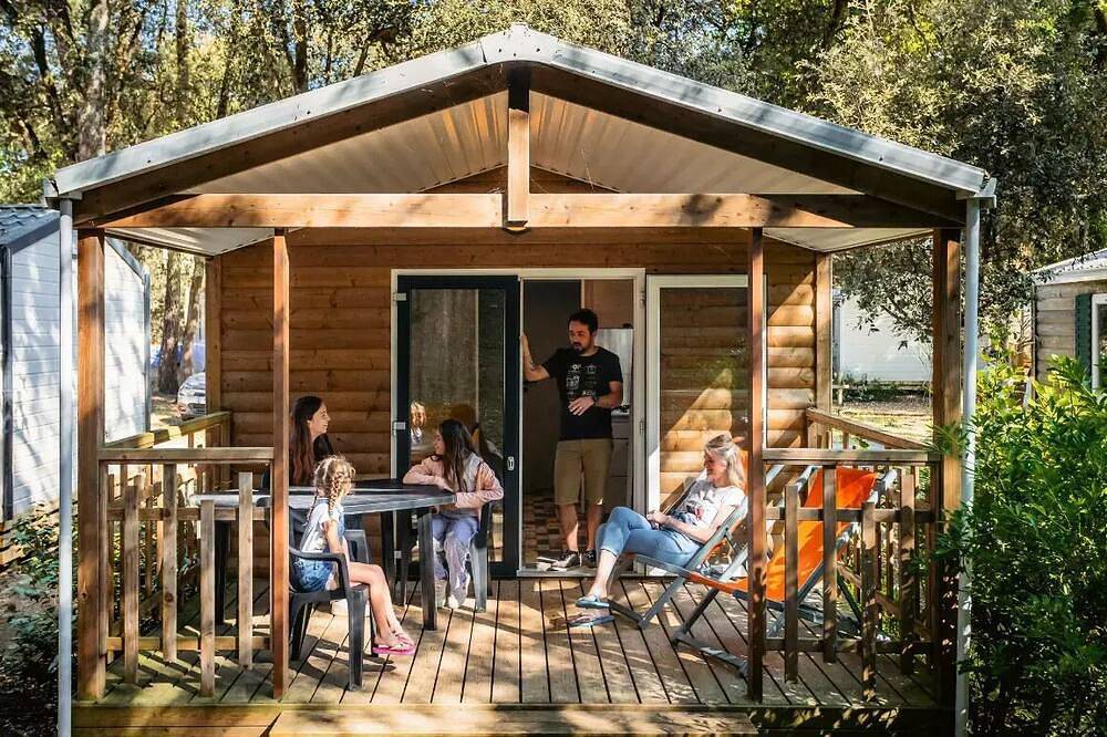 Mobil-home Loggia 3 Pièces 4/5 personnes + Tv in Jard-sur-Mer, Vendée
