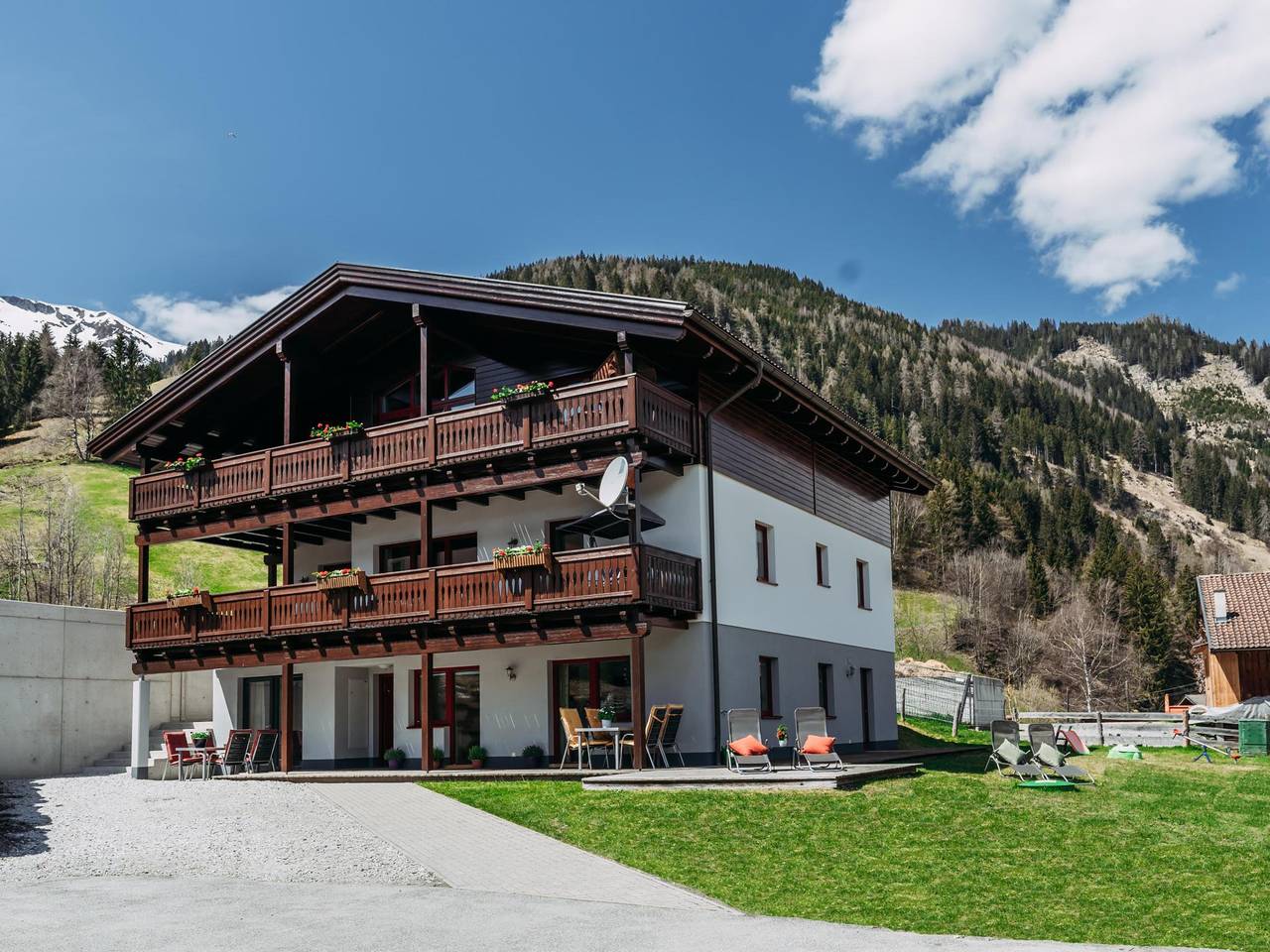 Ganze Wohnung, Modernes Ferienhaus in idealer Lage nahe Piste in Rauris, Ski Amadé