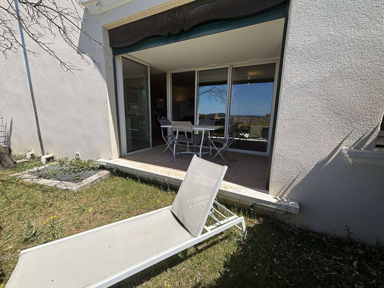 Appartement entier, Appartement climatisé au calme - 4 pers. in Saint-Cyr-sur-Mer, Côte méditerranéenne (France)
