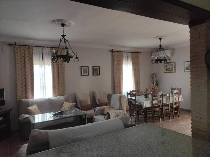 Casa rural para 14 personas, con piscina y terraza además de vistas y jardín en Posadas - 3