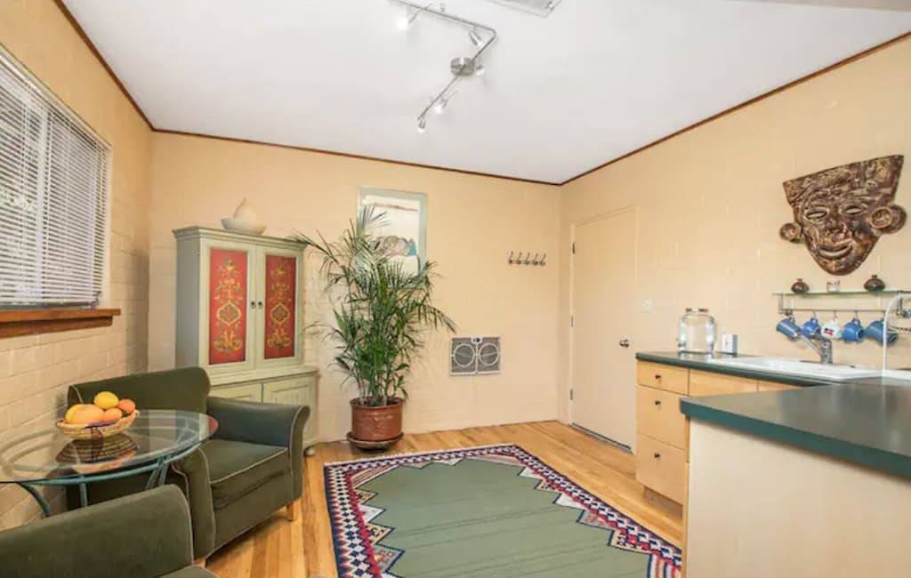 Ganze Wohnung, Uptown Zen Studio and Hot Tub in Sedona, Oak Creek Canyon