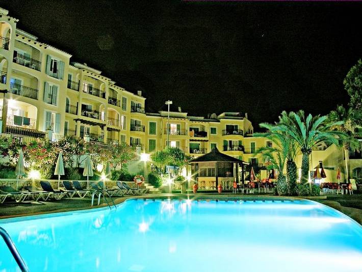 Apartamento entero, Apartamento de vacaciones para 6 personas con balcón/terraza in Lluchmayor, Costa de Mallorca