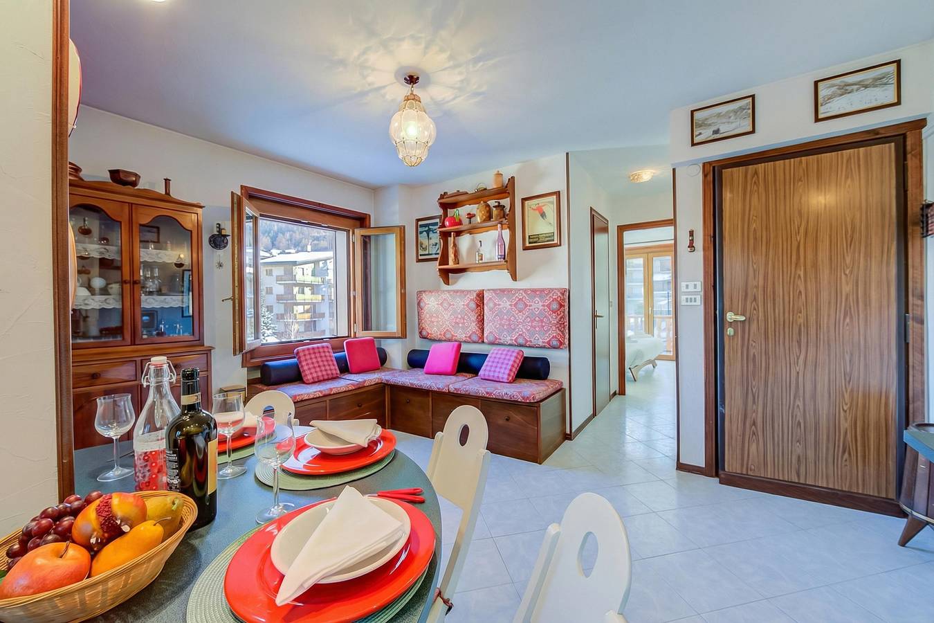 Ganze Wohnung, Appartamento Villa Margherita City Center in Sauze d'Oulx, Via Lattea