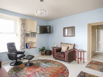 Cottage for 6 People in Beaumaris, Isle of Anglesey, Photo 3