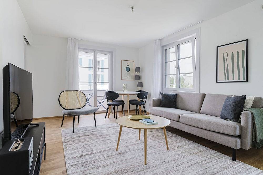 Ganze Wohnung, Gorgeous Horgen 3Br, 2 min to Train Station, by Blueground in Horgen, Kanton Zürich
