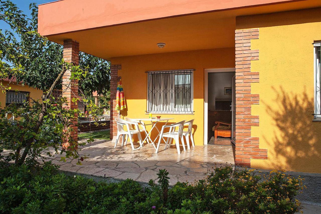 Two-Bedroom Apartment with Terrace in Vinaròs, Costa del Azahar