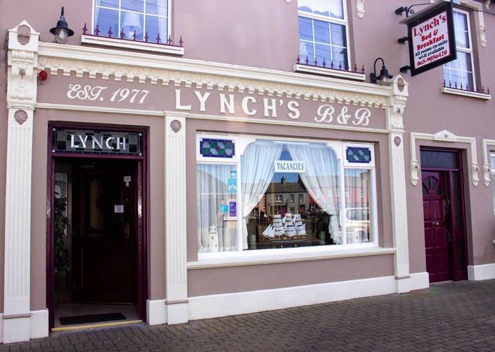 Bed and breakfast for 2 people in County Clare